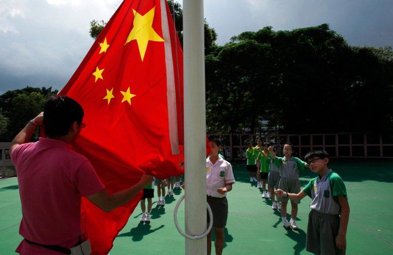 照顾可爱小公主
